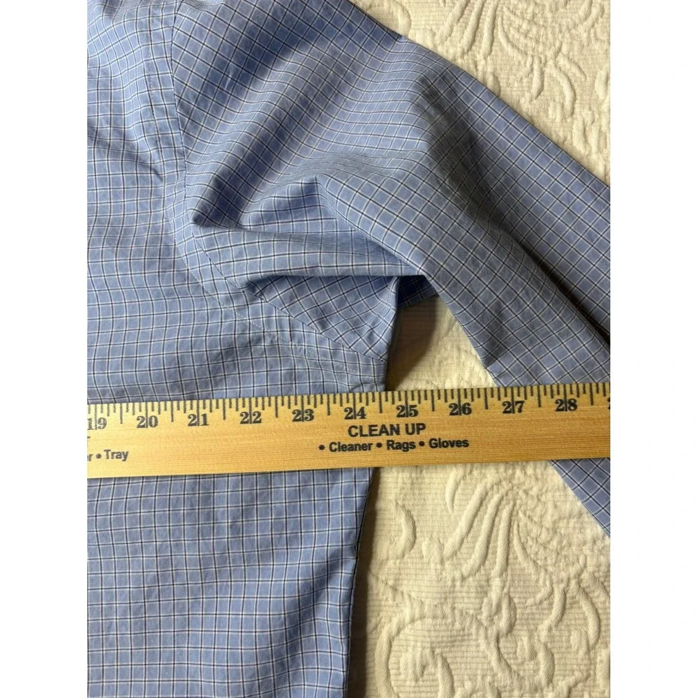 Ralph Lauren custom fit extra large blue patterned shirt, men sized extra large.